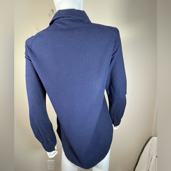 Paige Kadie Shirt In Whisper Dot Womens Sz XS Blue Denim Button Down Long Sleeve - Picture 8 of 13